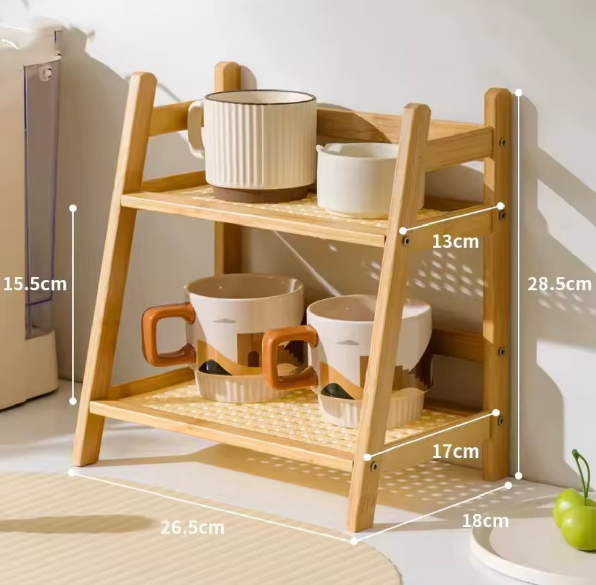 Étagère en bois foncé style naturel pour intérieur chaleureux