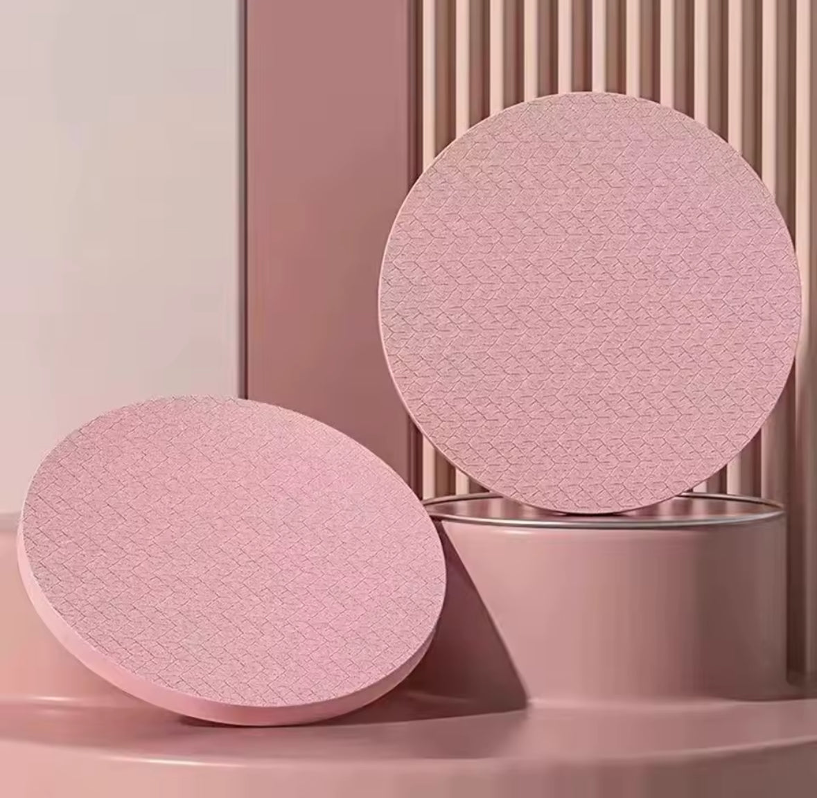 Genouillères yoga ergonomiques en TPE antidérapant, coussinets ronds pour protéger les genoux, coudes et poignets pendant le yoga et le fitness.