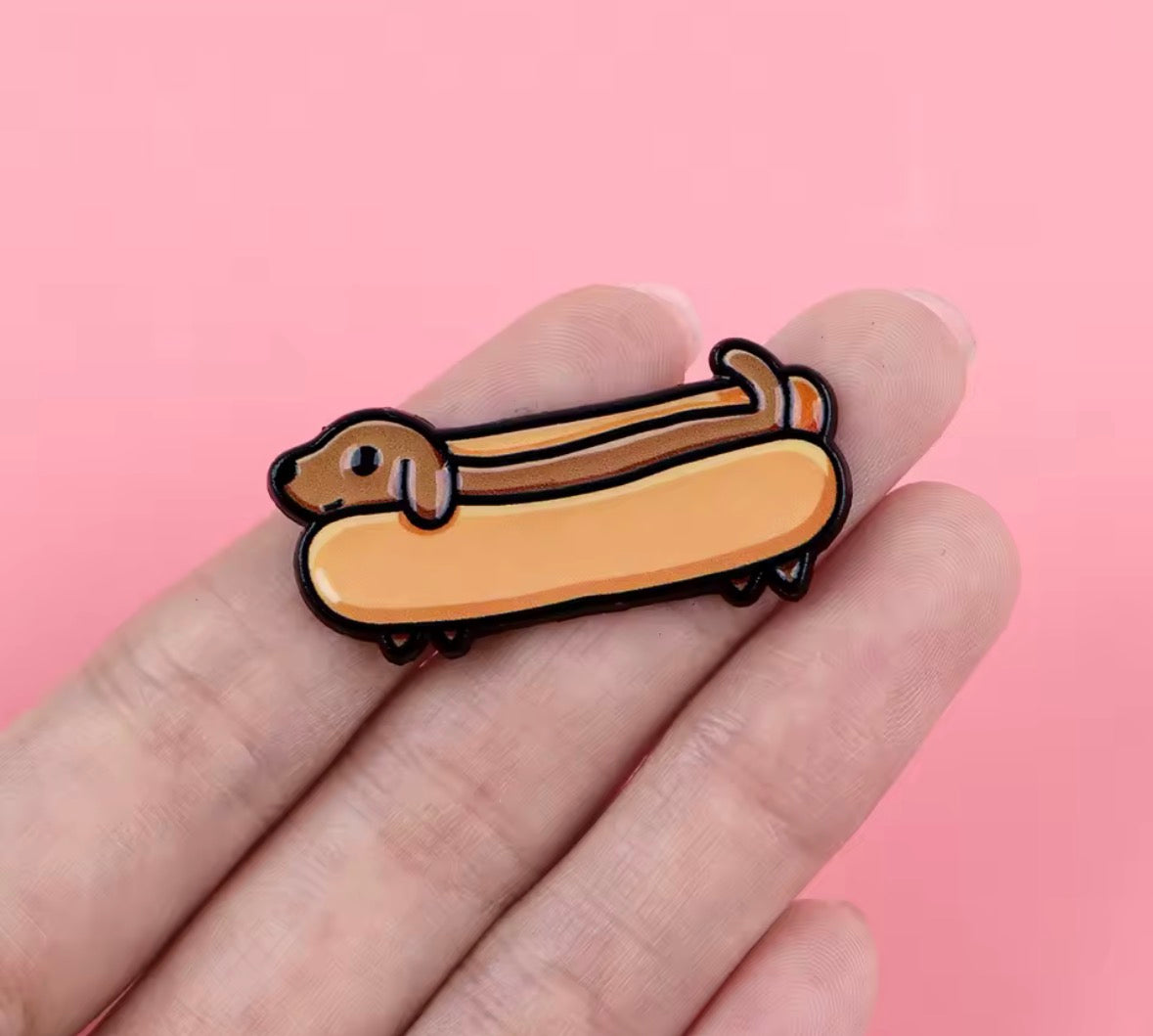 Pin’s Teckel Hot-Dog