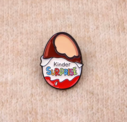 Pin’s Œuf Surprise