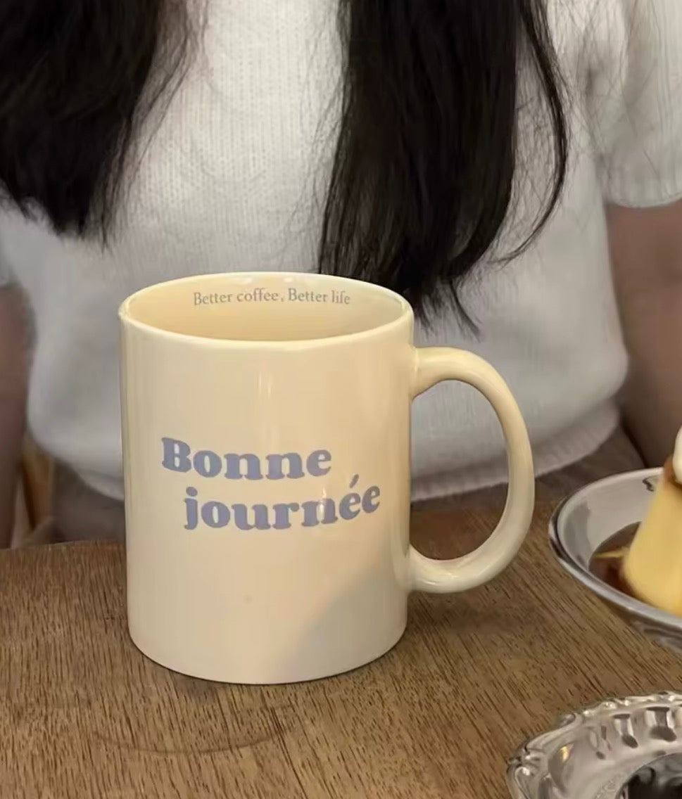 Mug minimaliste Bonne Journée 320 ml déco cuisine moderne ambiance nordique