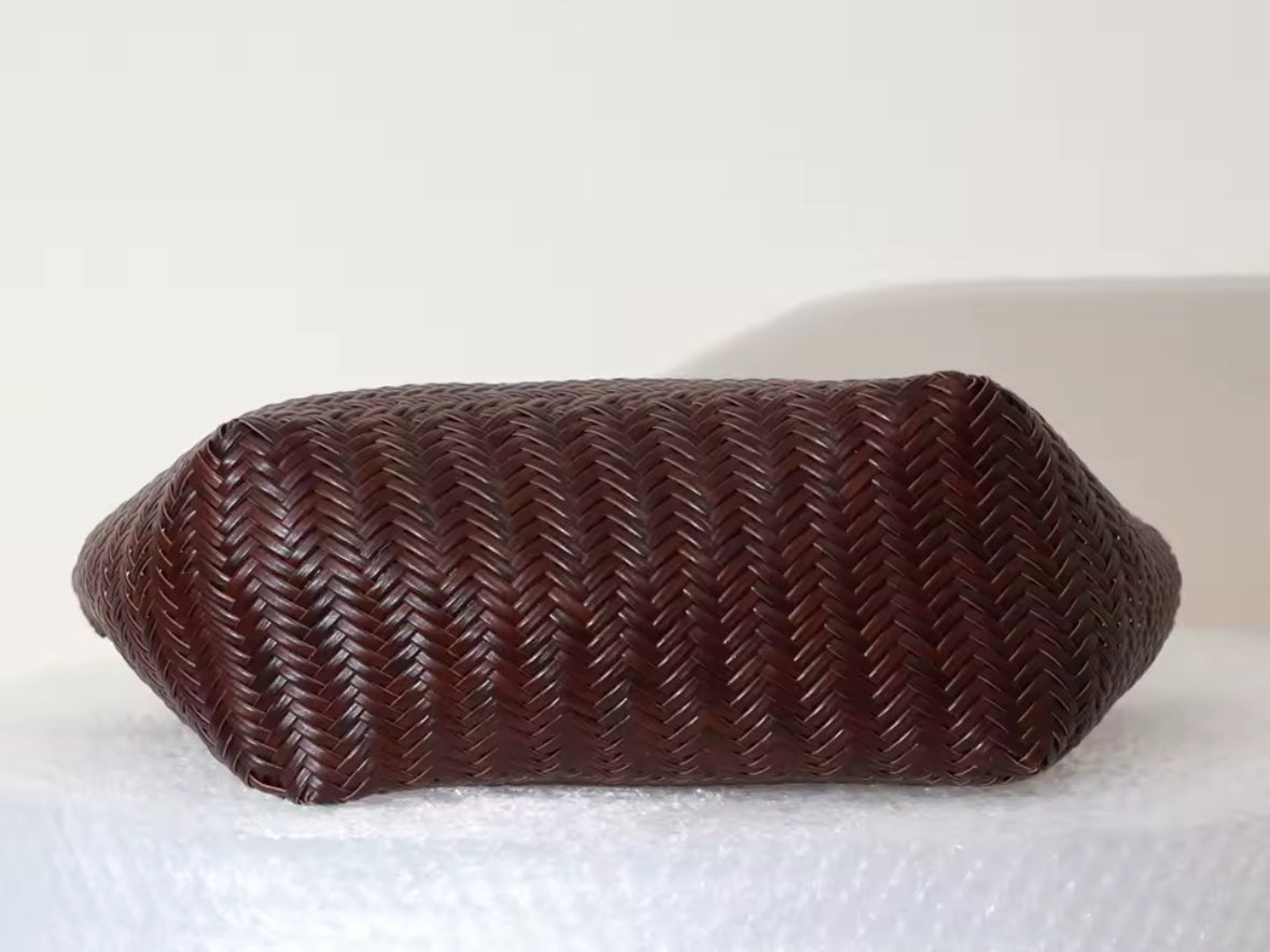 Sac tressé en cuir véritable