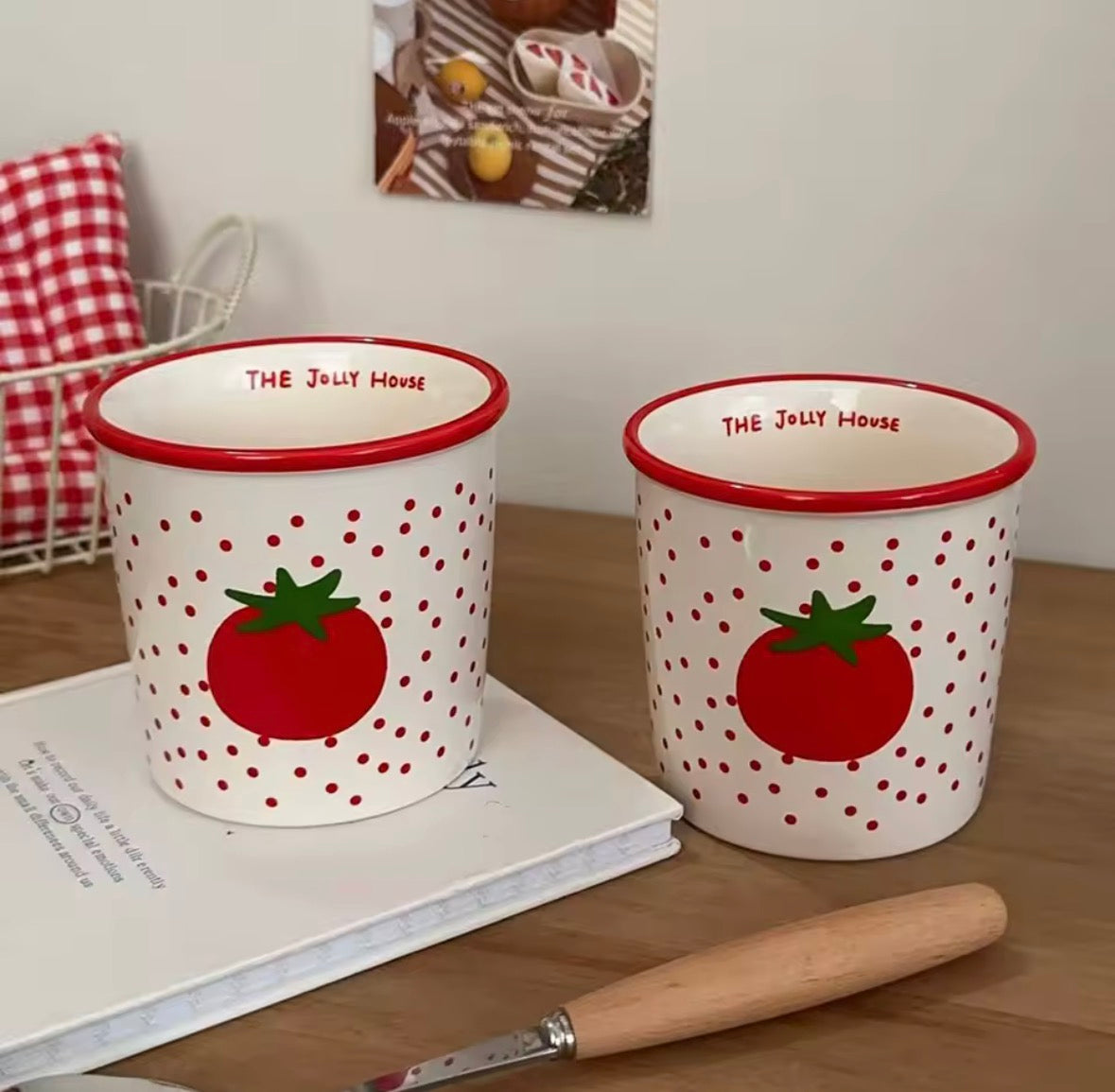 Tasse tomate originale décoration cuisine contemporaine