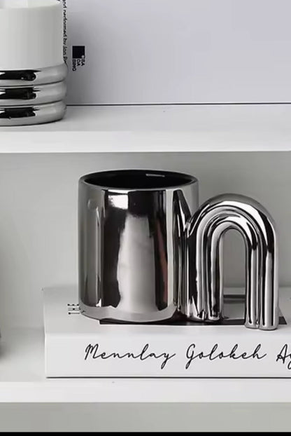 Tasse chromée design effet miroir moderne pour café et thé