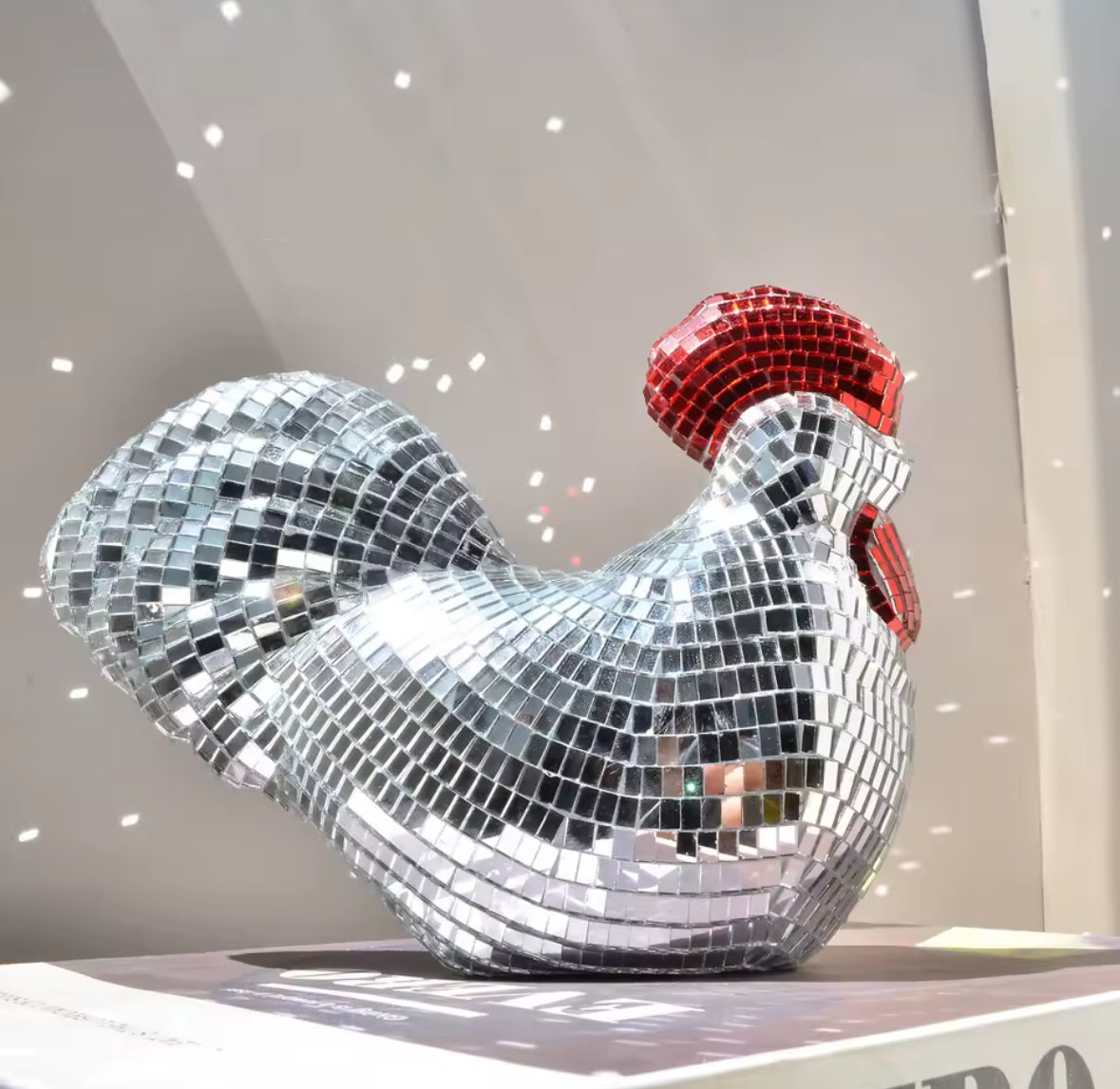 Coq Disco en mosaïque miroir scintillante – figurine déco rétro funky