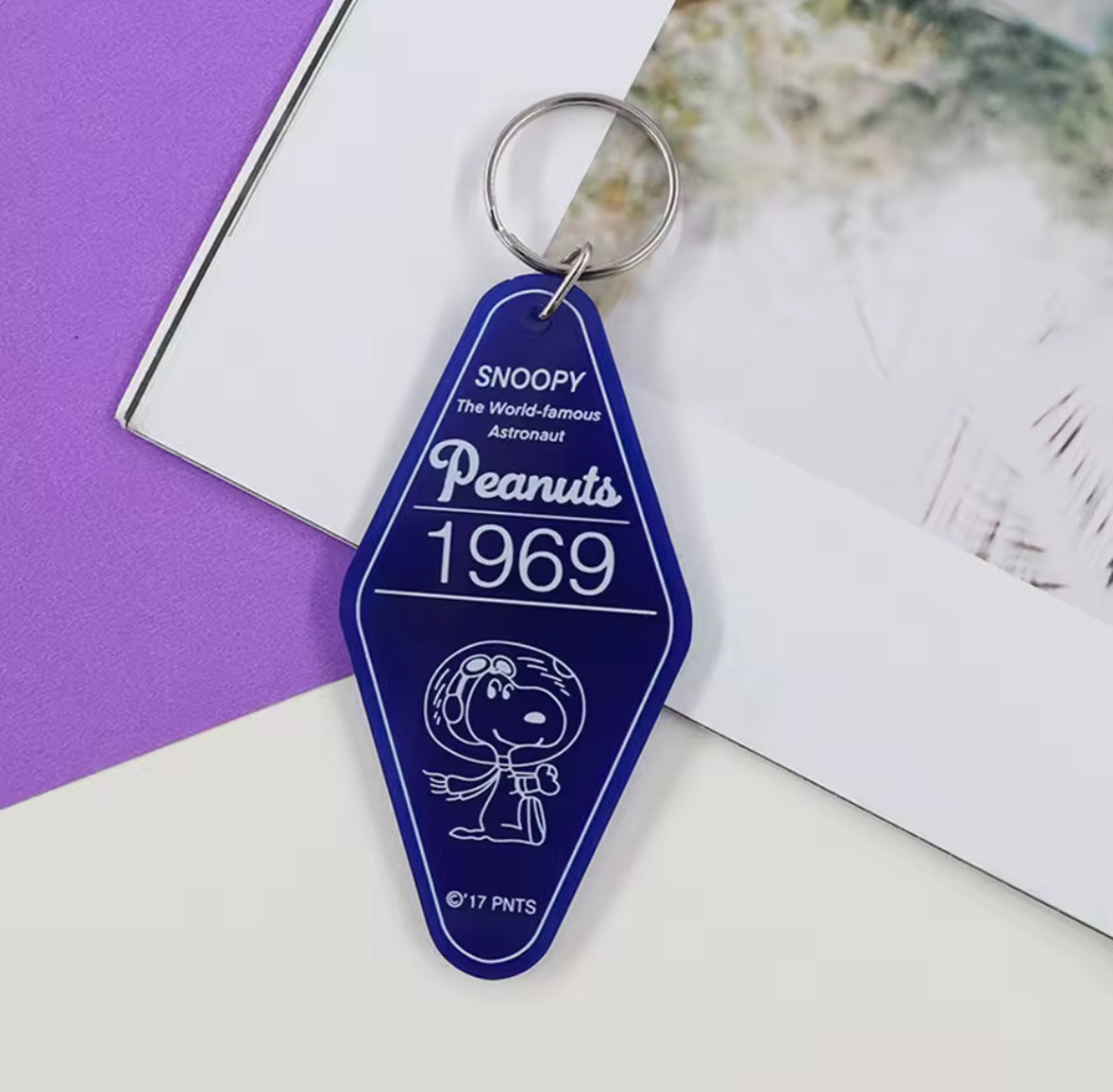Porte-clés Snoopy bleu astronaute – objet de collection rétro Peanuts