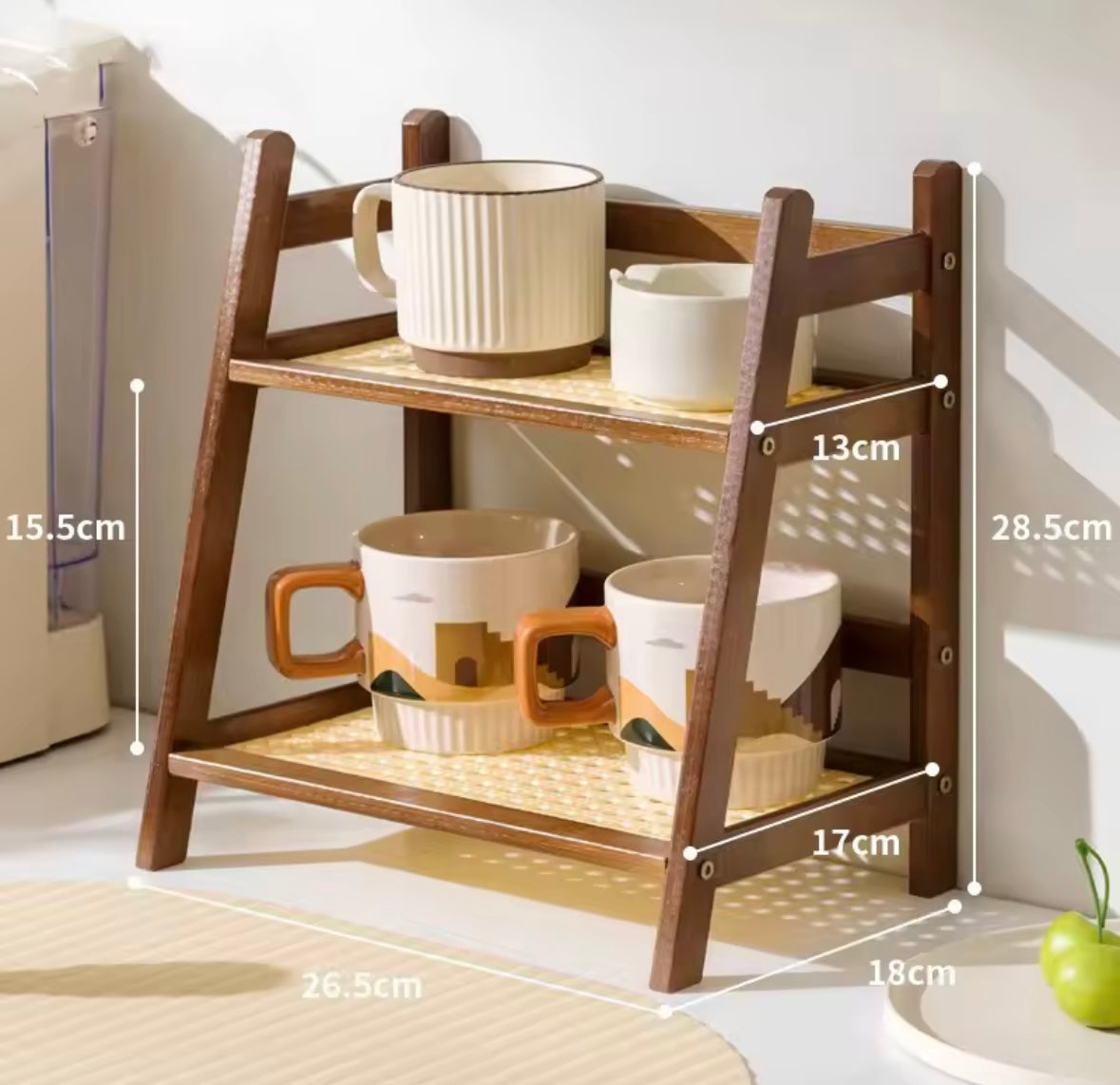 Étagère double niveau en rotin style minimaliste