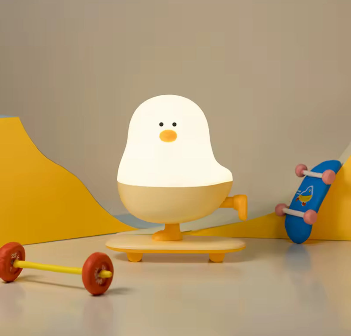 Lampe veilleuse poussin, lumière chaude et non agressive, design minimaliste et mignon, idéale pour chambre bébé et cadeau naissance