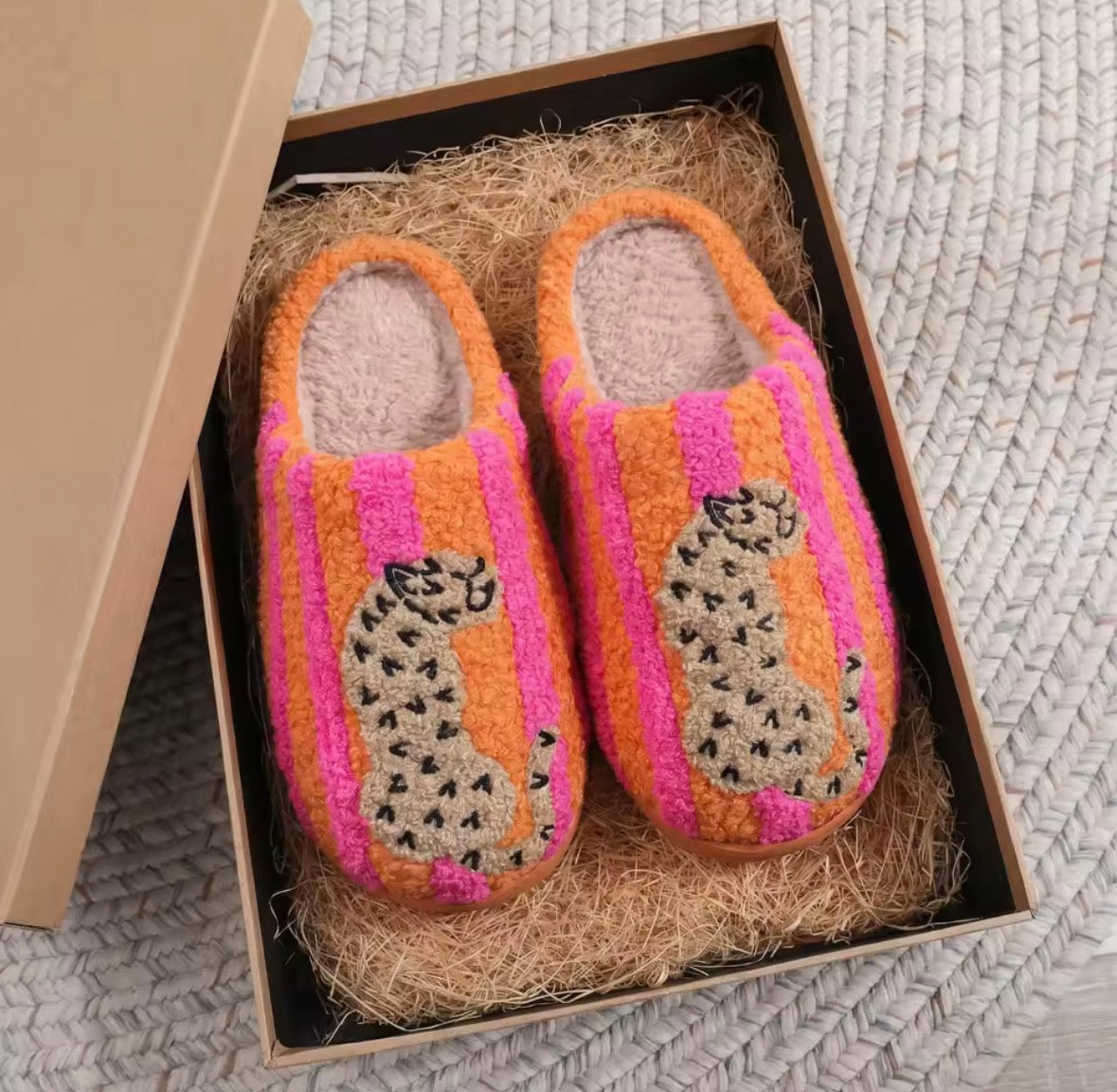 Chaussons Léopard Pop