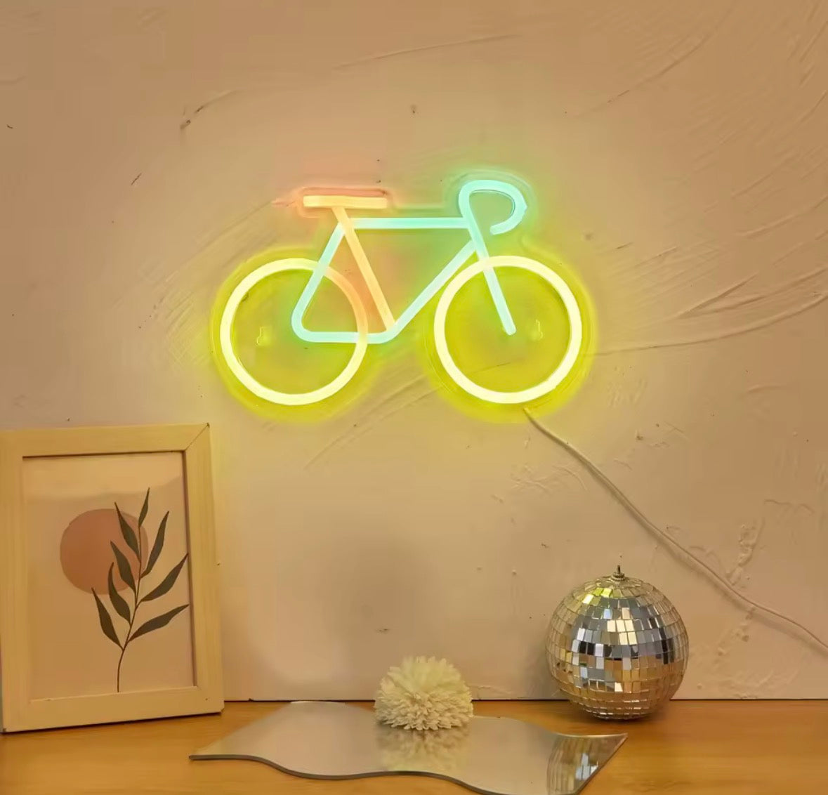 néon mural vélo lumineux objet déco original