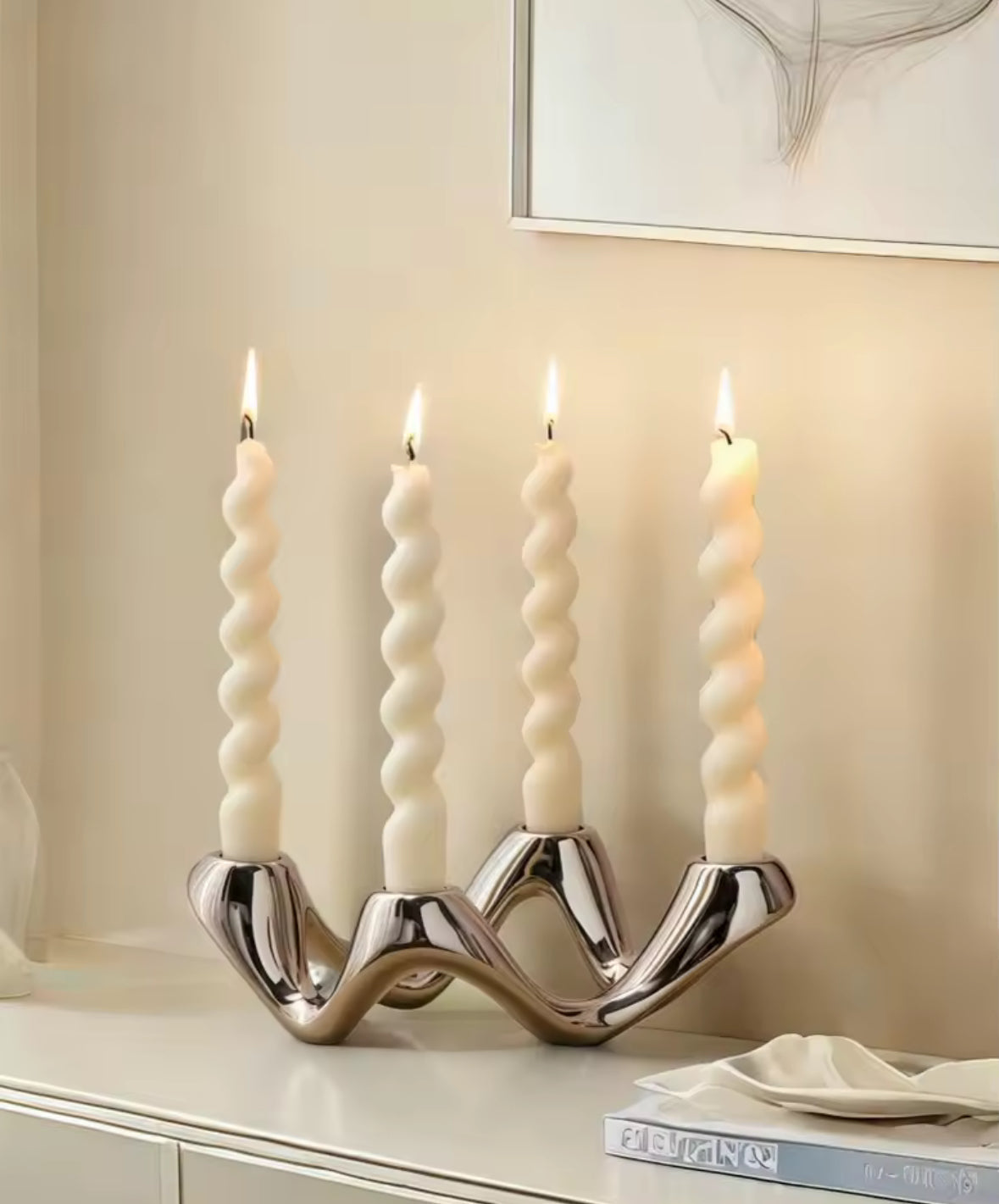 Bougeoir Chromé Design – Élégance moderne et finition miroir ondulée ...