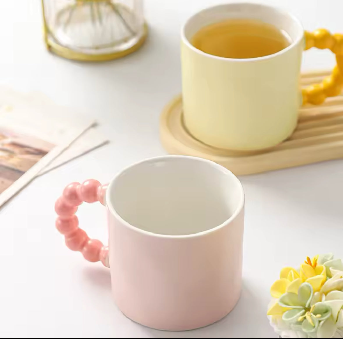 Mug Perle pastel avec poignée design pour café ou thé