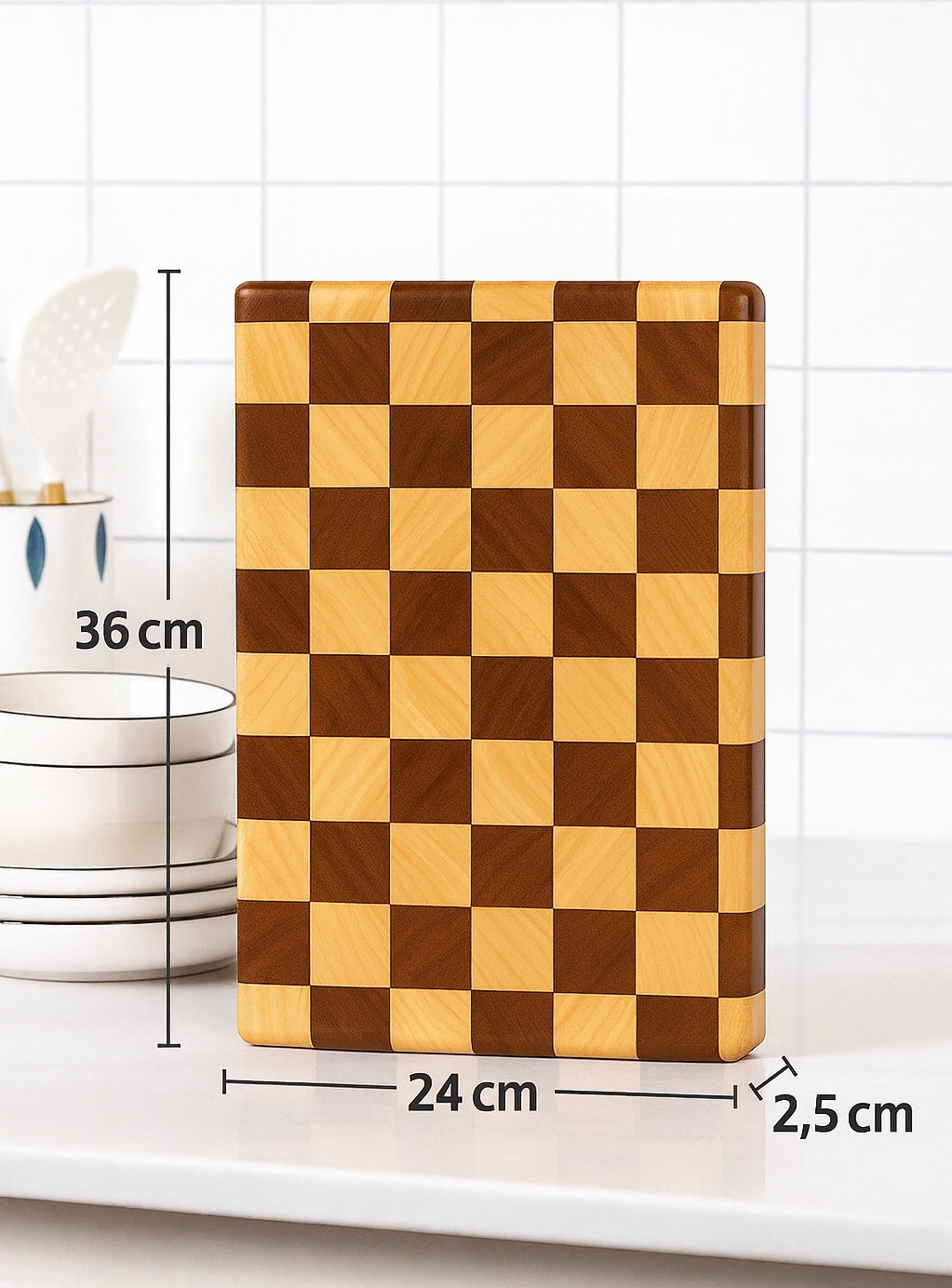 Ustensile de cuisine en bois naturel pour trancher, découper ou servir