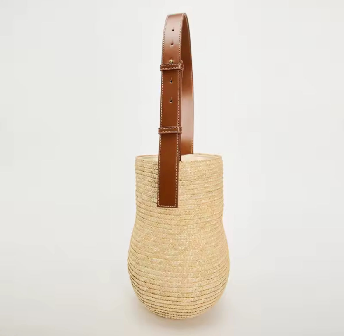 Sac cabas en paille chic, silhouette gourde, avec doublure intérieure coton