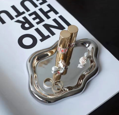 Plateau vide-poche chromé design contemporain – décoration chic et pratique