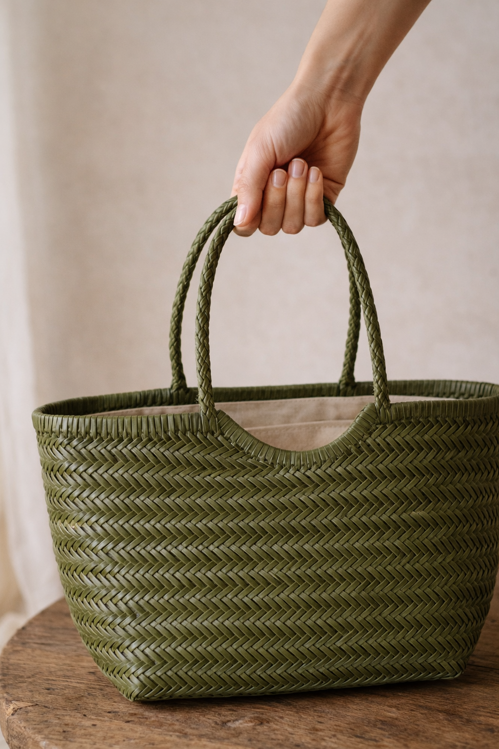 Sac tressé en cuir véritable